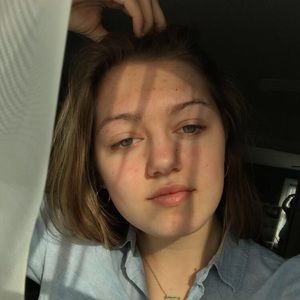 Meet your Posher, Natalie